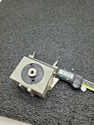 Compact Dual Acting 10mm Stroke 16mm Piston 40mm Bore Pneumatic Cylinder