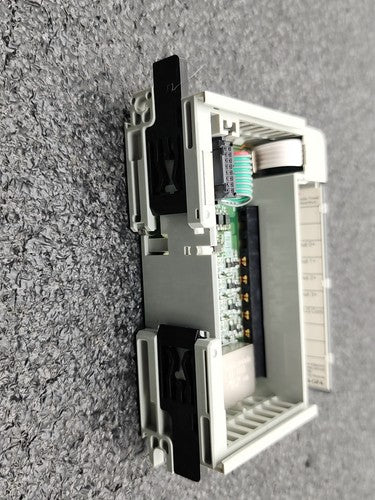 Allen Bradley 1769-OF4 Compact I/O Analog Output Module 4 Channel Voltage