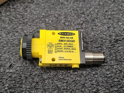Banner SM312DQD Mini Beam Photoelectric Sensor Diffuse Mode 10-30V DC