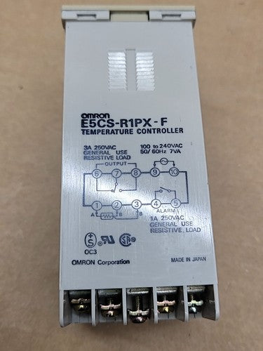 Omron E5CS-R1PX-F Digital Temperature Controller PID Thermostat Lot of 4