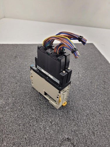 Omron CJ1W-NC433 NC Unit w/ IOLink Terminal Connector Breakout TC-40F