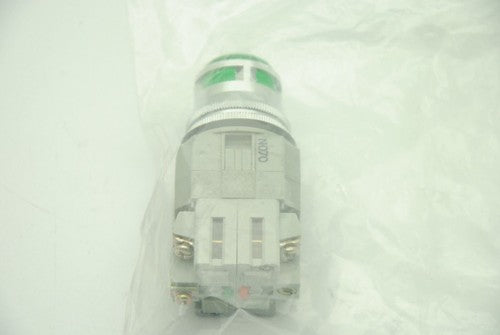 IDEC ALFD29911, 24V Green LED Illuminated Pushbutton