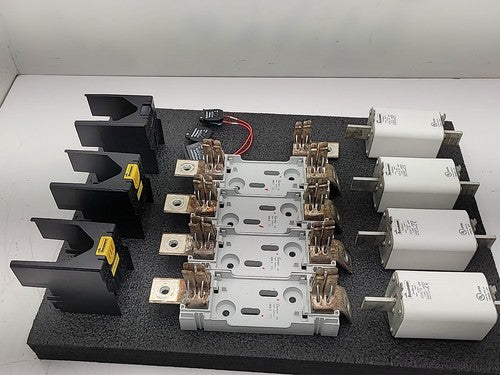 4 Bussmann PV-400A-3L 400A gPV Photovoltaic Fuses with Holders & Terminal Covers