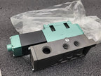 Numatics 253SA4A4 Solenoid Valve 24VDC 6W Pneumatic Directional Control Manifold