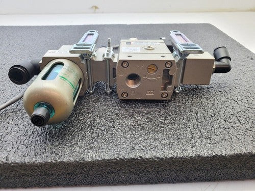 SMC AV2000-02-5DZB Soft Start 24VDC Solenoid with AF20-N02-6CZ Air Filter