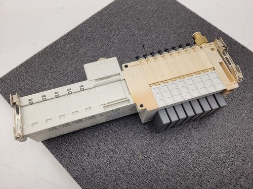 SMC Pneumatic Manifold 8 VQC2101N-5 Valves DeviceNet Control EX250-SDN1-X122