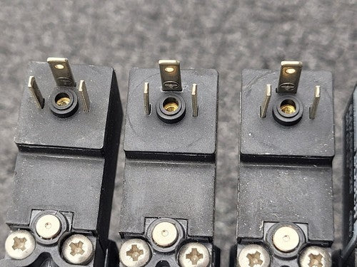 BOSCH Rexroth R424B03415 Pnuematic Solenoid 8x Valve Block Stack Unit A