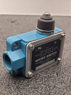 Honeywell Micro Switch BAF1 Limit Switch 20A SPDT Top Plunger Actuator Blue