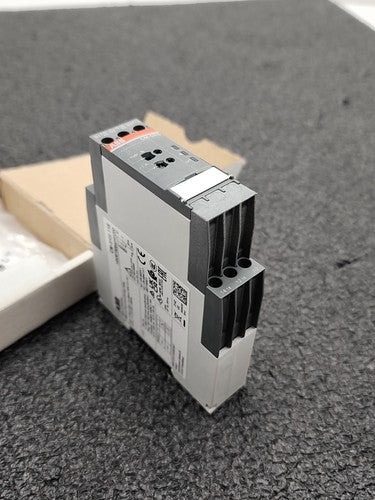 ABB CM-SRS.11S RMS Current Monitoring Relay 1SVR730840R0200 DIN Rail Mount