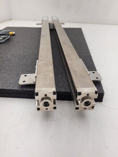 Banner EZ-Screen SLSR14-750NQ8 SLSE14-750NQ8 ESD Series 750mm Area 24VDC Lot A