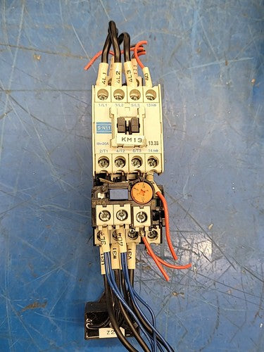 Mitsubishi TH-N20KP Contactor w/ S-N11 Thermal Overload Relay SQ250503F Caps