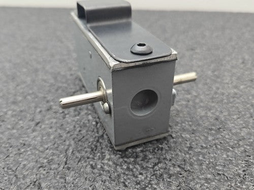 Namco Controls EA15030275 Limit Switch Industrial Rotary Actuator with Manual