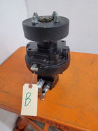 White Drive Products HB Hydraulic Wheel Drive Motor With Holding Brake Unit B
