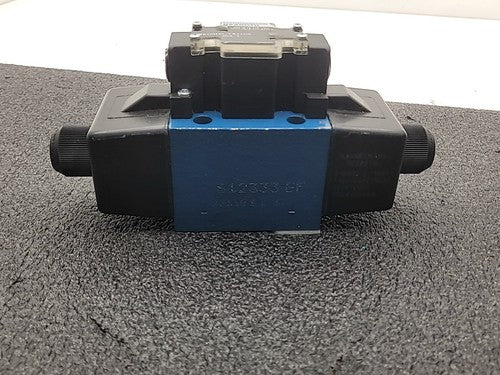 Mannesmann Rexroth 4WE10H40/CW11ON Hydraulic Directional Control Valve 9DA/N