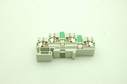 Dinnectors QD2.5/35 NSPP QD2535, 20A 600V, Lot of 8