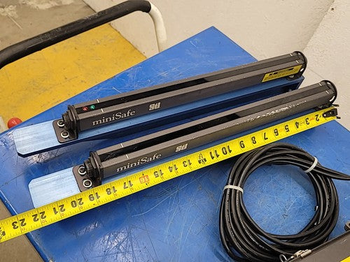 STI miniSafe Infrared Safety Light Curtain Controller w/ Cable & Mounting Rails