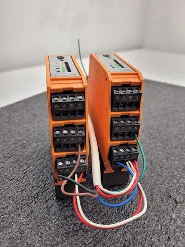 Pair (2x) IFM SN0150 Low Voltage Wire Break Relay Sensor Monitor VS3000 45128