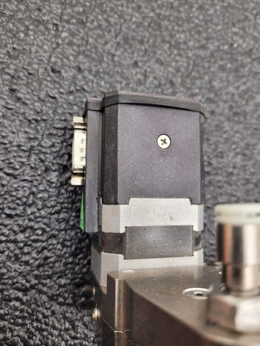 Quicksilver SIlverMax QCI-17-1-E-01 Stepper Motor 48VDC 4A Nema 17 15-PIN