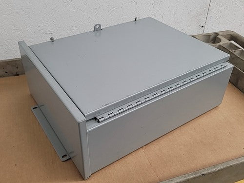 Hubbell Wiegmann RHC201606WW NEMA 1, 3R Enclosure Box 20x16x6 Carbon Steel Grey