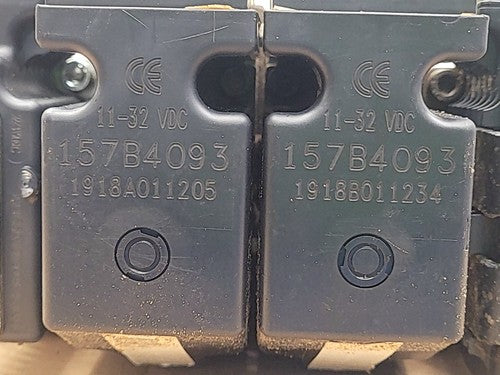 Danfoss Proportional Hydraulic Control 4 Valve Manifold Manual PVE4SV V3