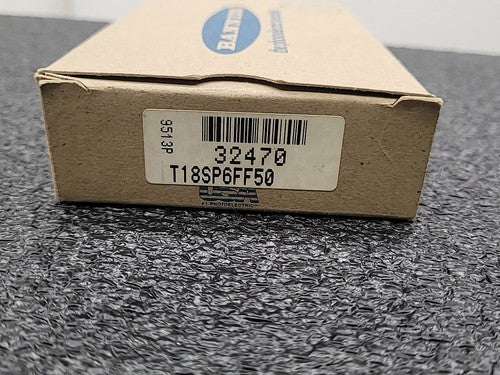 Banner T18SP6FF50 32470 EZ-Beam Photoelectric Sensor Fixed Field PNP 50mm Wired