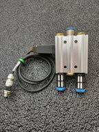 Lot of 2x SMC VZ3123-5MOZ-M5-Q and  2x VZ3123-5MOZ-M5 Pneumatic Valve Blocks