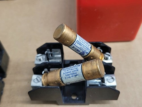 LOT of Bussmann Fusetron Industrial Fuse Holder & BAF-3 FNM Class T Fuses