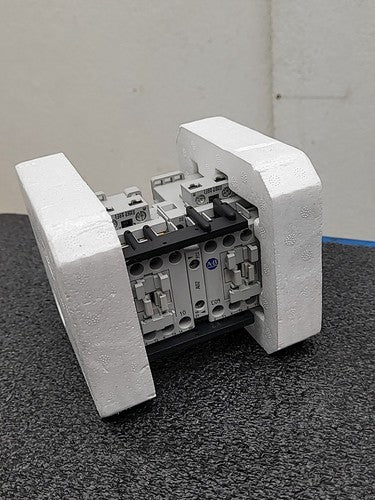 Allen Bradley 104-C09D22 Reversing Contactor IEC Motor Starter C09 120V Coil