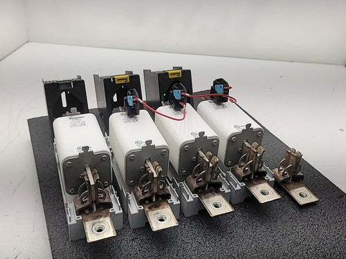 4 Bussmann PV-400A-3L 400A gPV Photovoltaic Fuses with Holders & Terminal Covers