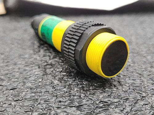 Banner Engineering S18SN6L Photoelectric Sensor Retroreflective EZ-BEAM 29511