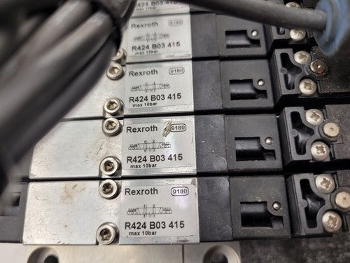 BOSCH Rexroth R424B03415 Pnuematic Solenoid 8x Valve Block Stack Unit B
