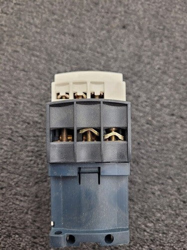 Telemecanique Square D LC1D25 Contactor 24 VDC Coil DIN Rail w/ LAD4TBDL Diode