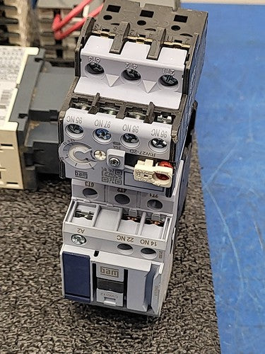 Siemens 3TH43 Industrial Contactor Overload Relay Lot of 14