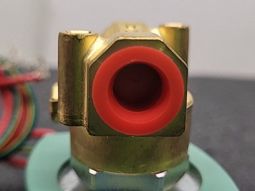 ASCO Red Hat Solenoid Valve Brass NC Air Inert Gas 8262H208 6WTT9