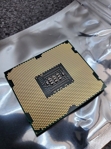 Intel Xeon Confidential ES QBJD E5-2648L CPU 8 Core 1.8GHz 8 LGA2011 Socket R