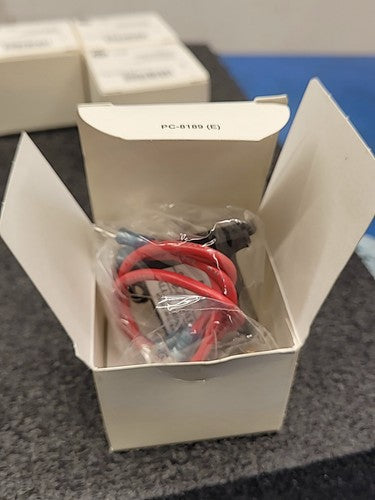 Lot  Allen Bradley Bulletin 199 Surge Suppressor Lot 199-FSMA1 B and 199-GSMA1 A