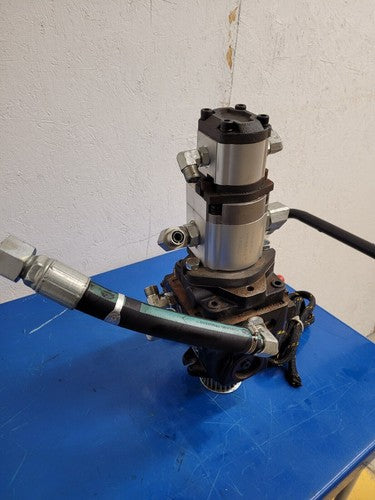 Poclain Hydraulics B47581S 3x Hydraulic Pump Stack CCW Rotation D2