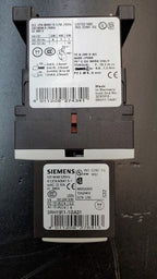 SIEMENS SIRIUS 3RH1140-1BB40 Contactor E05 w/ 3RH1911-1GA31 Auxiliary Contact