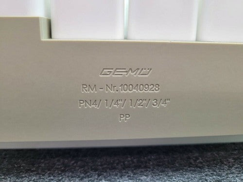 Gemu 5 Valve Diaphragm Shutoff Manifold Valve Air Open Spring Close PN4 PP "B"