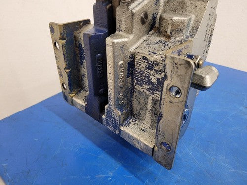 Hydraulic 2-Way 3 Body Control Valve Stack DB5195.800 VPL244-29A