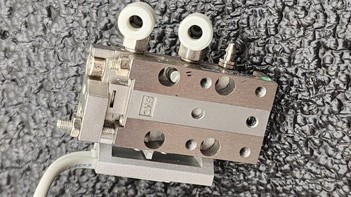 SMC 11-MXJ8L-10C Slide Table Clean Room MXS/MXJ Guided Cylinder w/ D-M9N Sensors