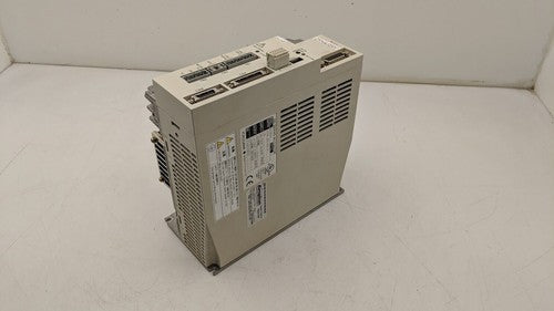 Yokogawa Servo Motor Drive US1BG3-015N-1KC-2SA-N/CN 230V 1PH Input 230V 3PH Out