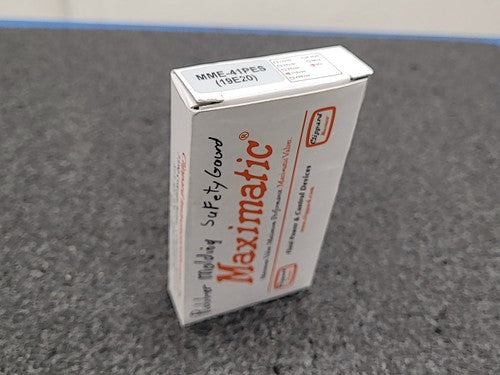 Clippard Maximatic MME-41PES Solenoid Valve 110VAC DIN Coil (19E20)