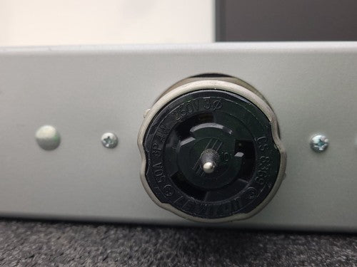 Leviton Power Distribution Unit PDU 3PH 4W 50A 250V Locking Plug Splitter