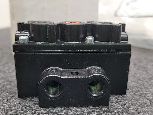ARO A211PS-G Air Pilot Valve 4/2 Way Remote Pilot Alpha Series Pneumatic Air