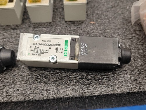 Numatics Solenoid Valve Turck BI2U M12 Sensor Industrial Pneumatic Parts Lot