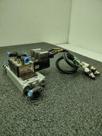 Lot of 2x SMC VZ3123-5MOZ-M5-Q and  2x VZ3123-5MOZ-M5 Pneumatic Valve Blocks