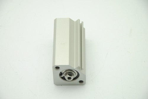SMC CDQ2A20-40D Compact Cylinder, 20 Bore x 40 Stroke, New