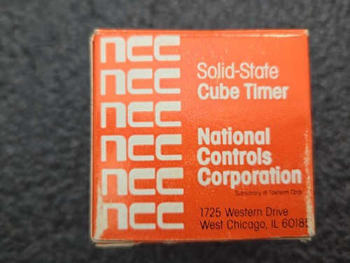 NCC National Controls Solid State Cube Timer Q4F-00010-327 5-10 Sec 24VAC/DC