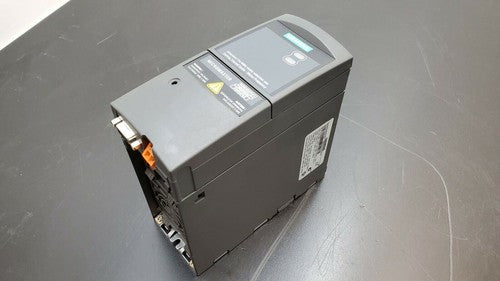 Siemens Micromaster 420 Drive 6SE6420-2AB15-5AA1 w/ 6SE6400-1PB00-0AA0 Module